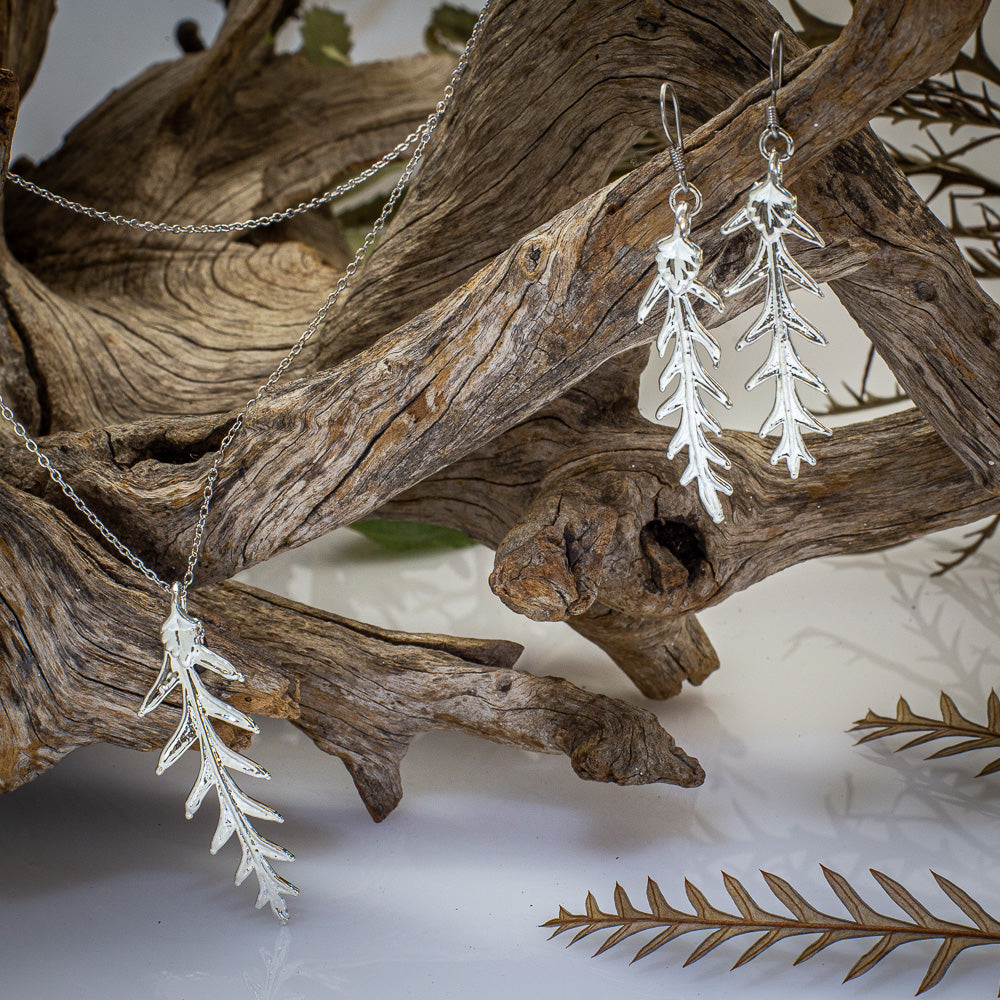 Grevillea Ivanhoe Leaf Silver Pendant & Earrings Set