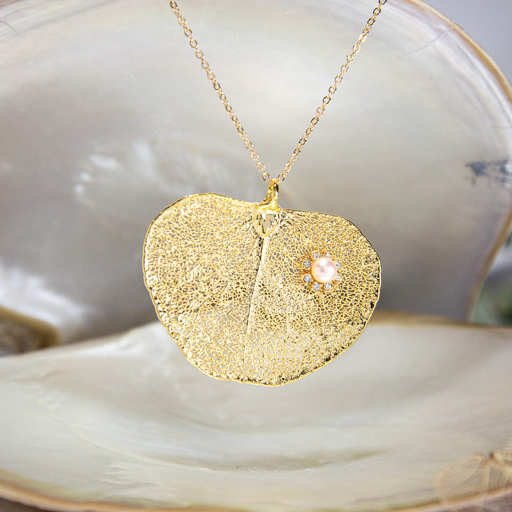 Pearl & Sparkling Zirconia on Apple Gum Eucalyptus Leaf Gold Pendant