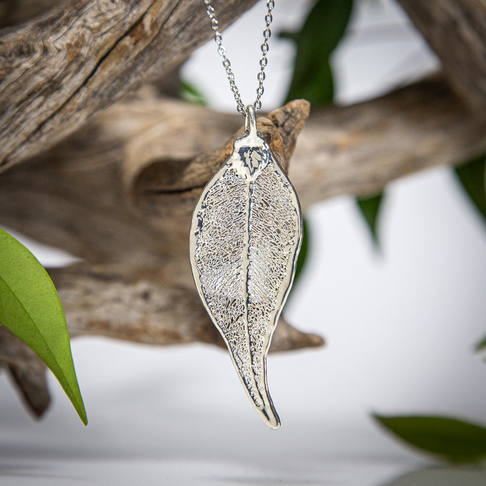 Lilly Pilly Leaf Silver Pendant & Earrings Set