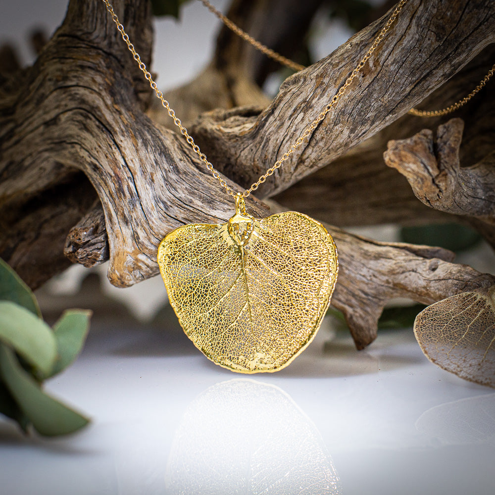 Apple Gum Eucalyptus Leaf Gold Pendant & Earrings Set
