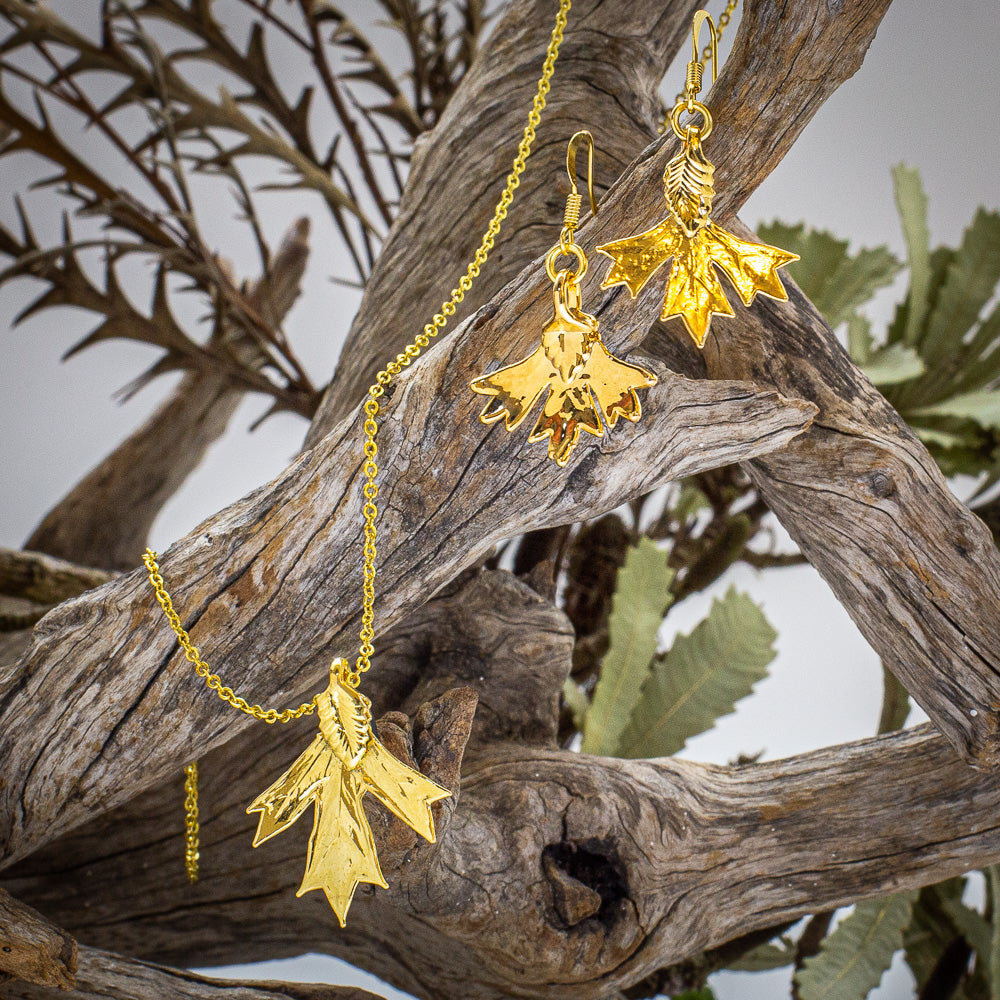 Grevillea Glabrata Leaf Gold Pendant