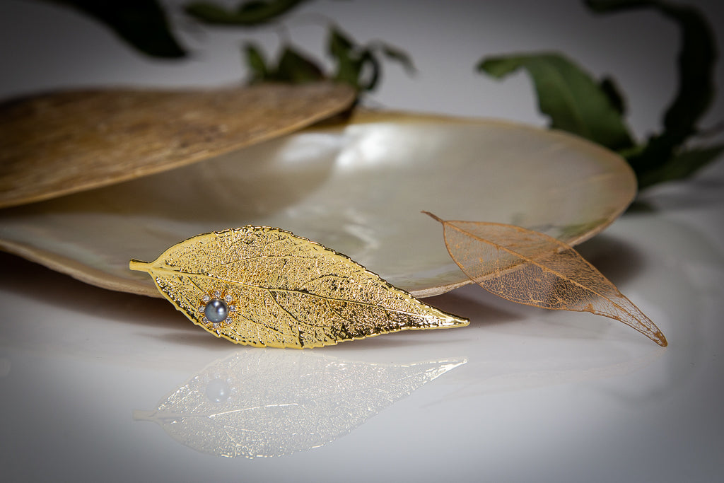 Pearl & Zirconia Flower on Eucalyptus Leaf Gold Brooch & Pearl Earrings