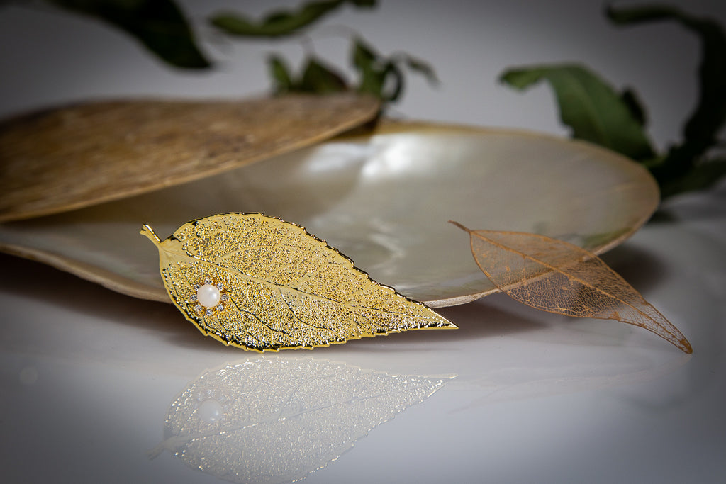 Pearl & Zirconia Flower on Eucalyptus Leaf Gold Brooch & Pearl Earrings